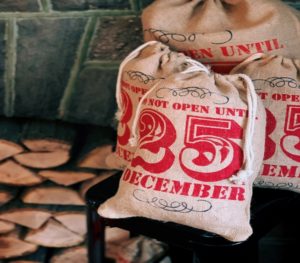 CHRISTMAS IS COMING christmas is coming 300x263 - CHRISTMAS IS COMING